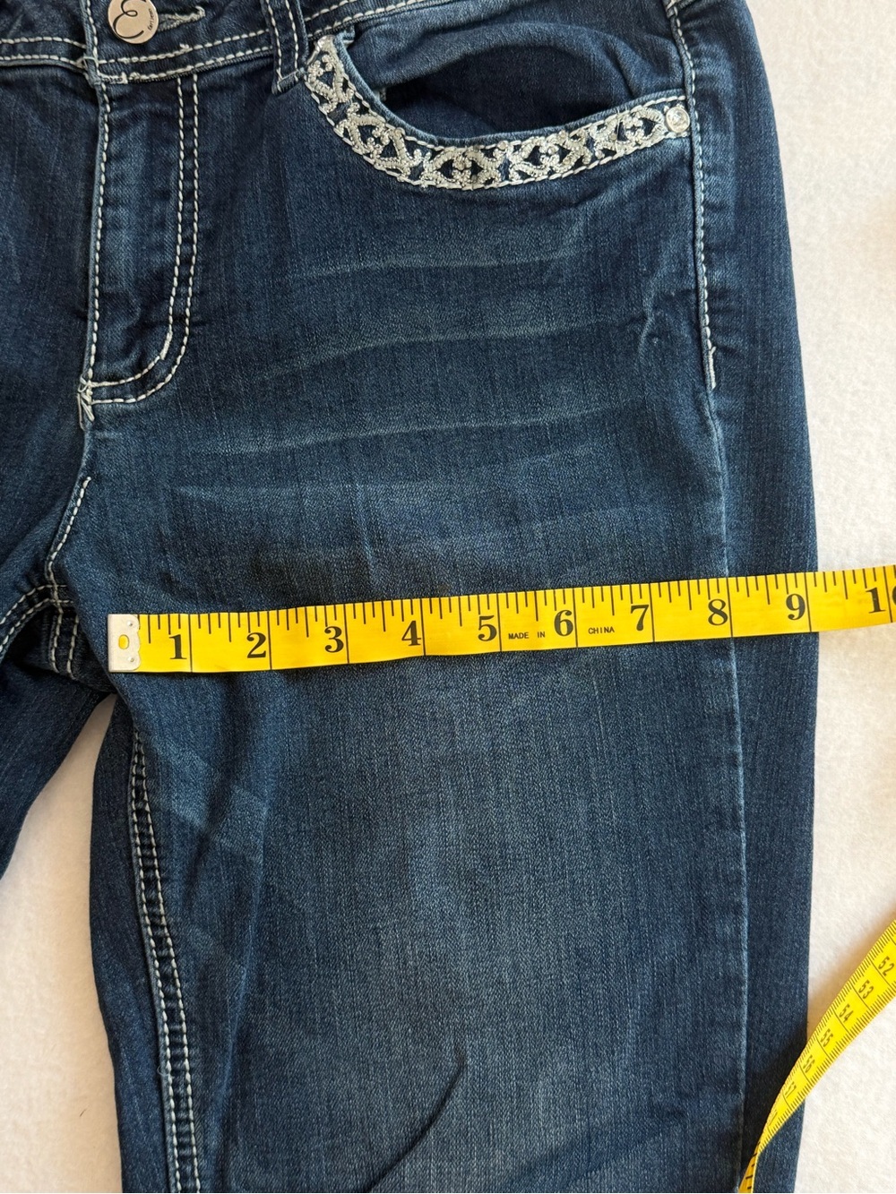 Earl Jeans Womens Size 8 Bootcut Jeans Embellished Cross Flap Pocket Denim Y2K - Picture 15 of 15